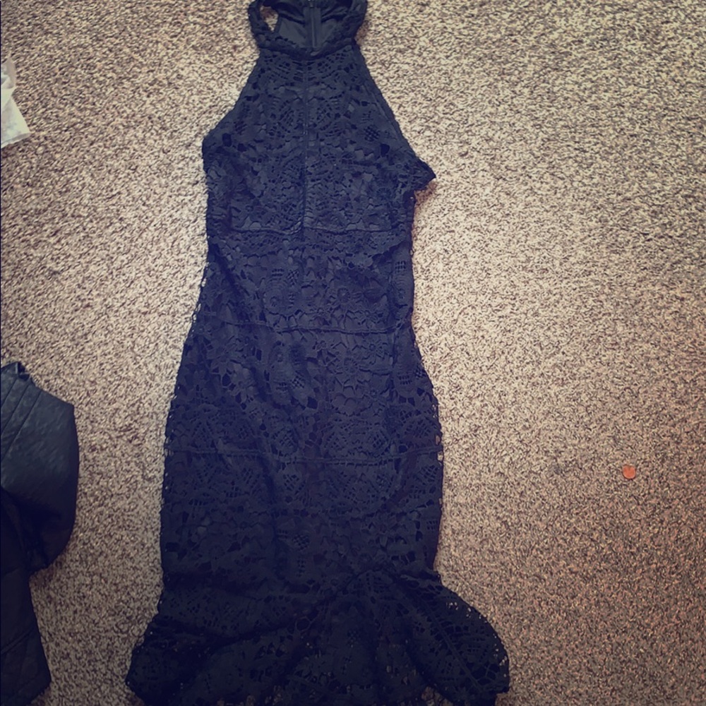 Classy lace black dress